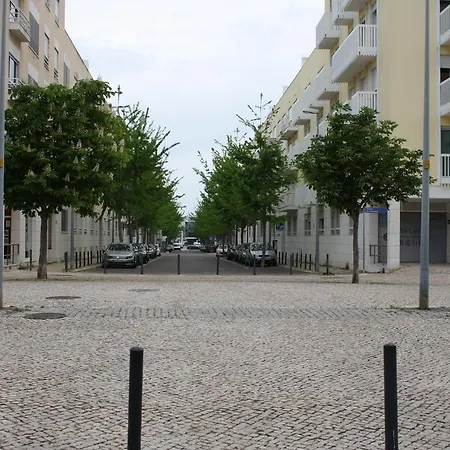Apartamento Parque Das Nacoes 1a * Lissabon
